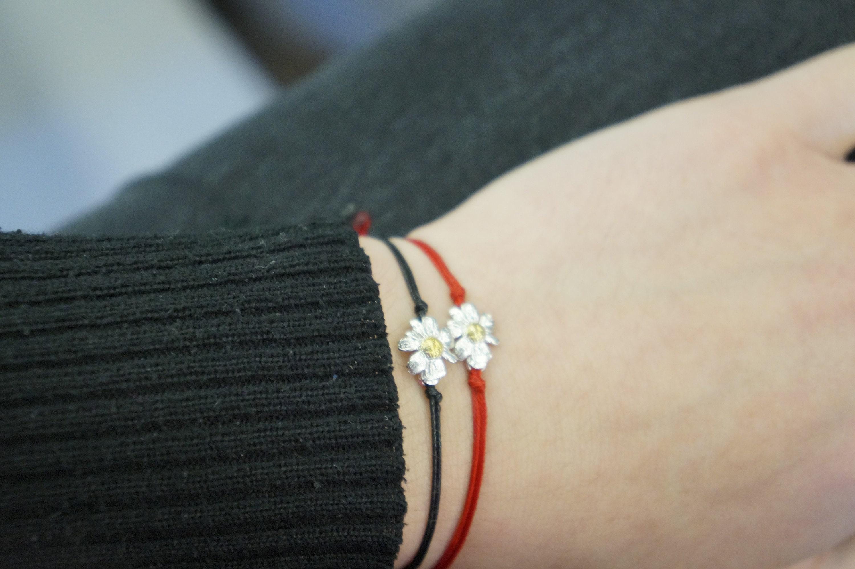 Sterling Silver Daisy Bracelet - Real Chamomile Flower Detail