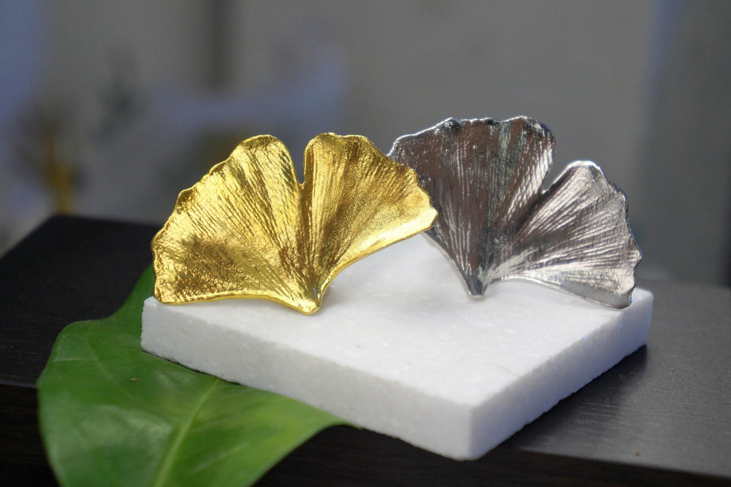 Nature-Inspired Silver Ring, Ginkgo Leaf Detail (Adjustable Band)