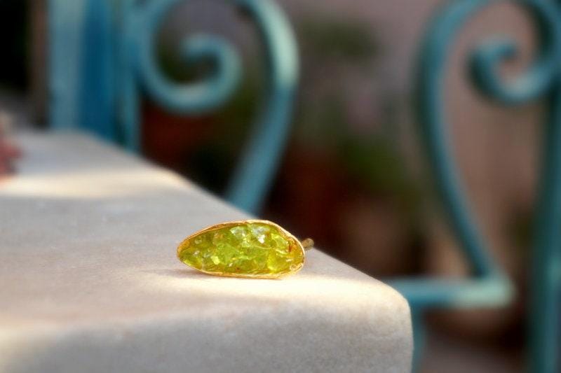 Nature Inspired Sterling Silver Ring, Mussel Shell, Green Murano Glass (Women’s)