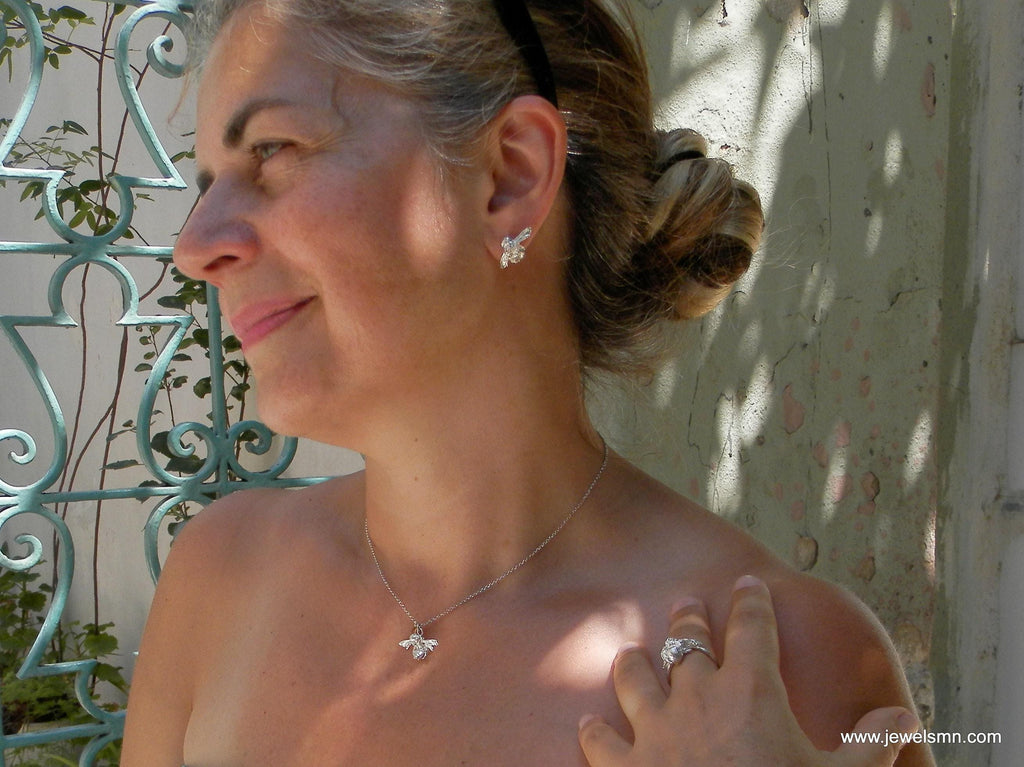 Sterling Silver Bee Necklace - Dainty Brown Murano, Symbol of Community