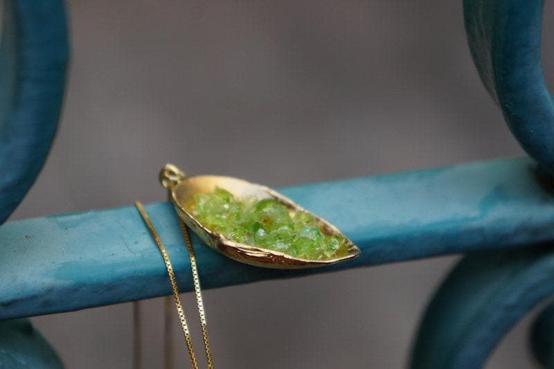 Murano Glass Necklace - Sterling Silver Seashell Jewelry With Green Stone Pendant