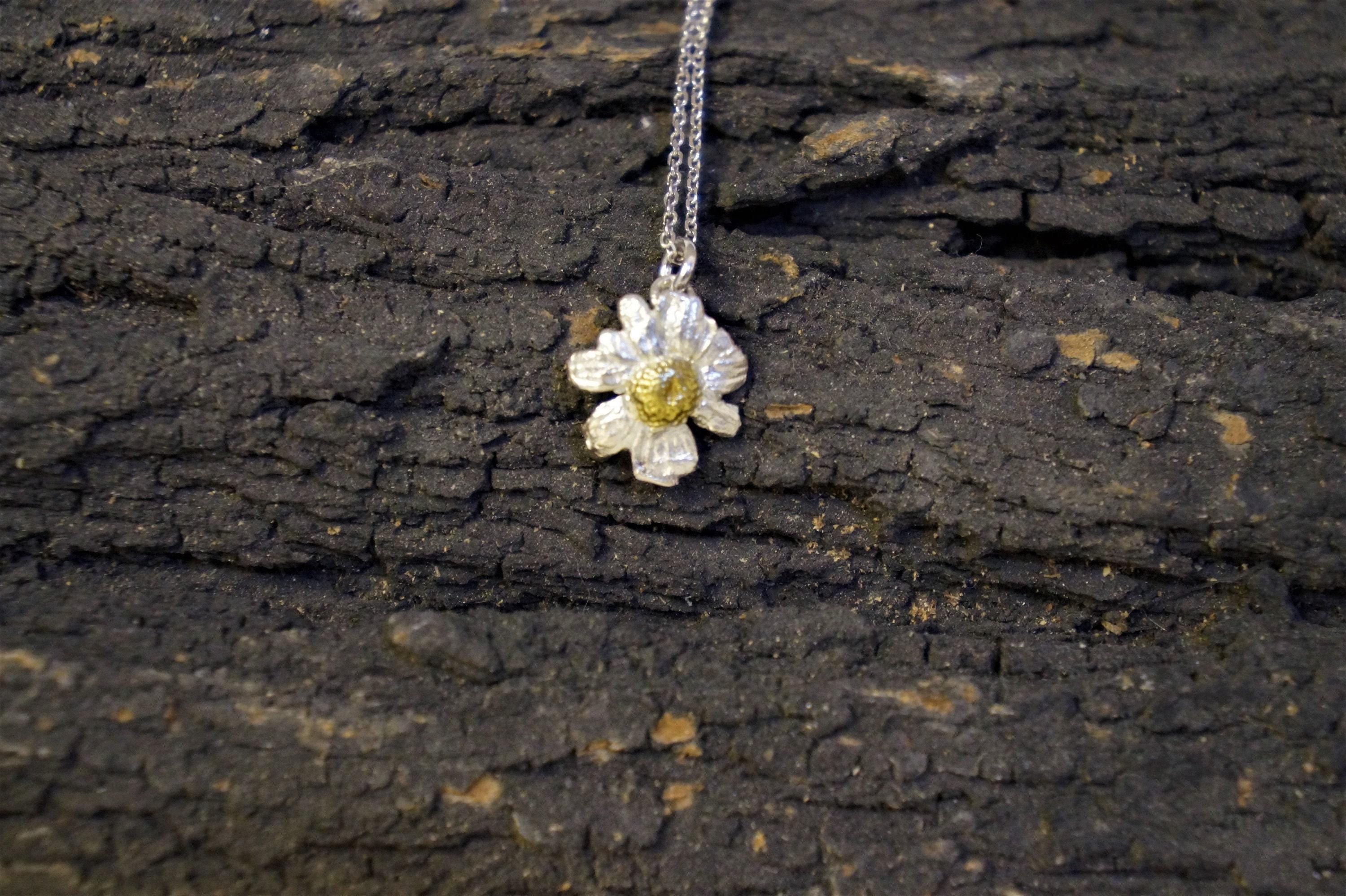 Dainty Chamomile Necklace: Sterling Silver with Real Flower (Minimalist Pendant)