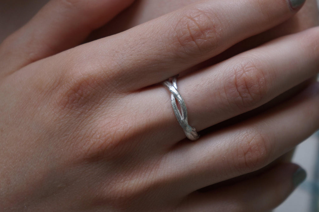 Silver Olive Branch Ring, Sterling Silver Band, Adjustable Fit Ring, Twig Ring, Handmade Jewelry for Women, Silver Ring Gift, Gift for Her