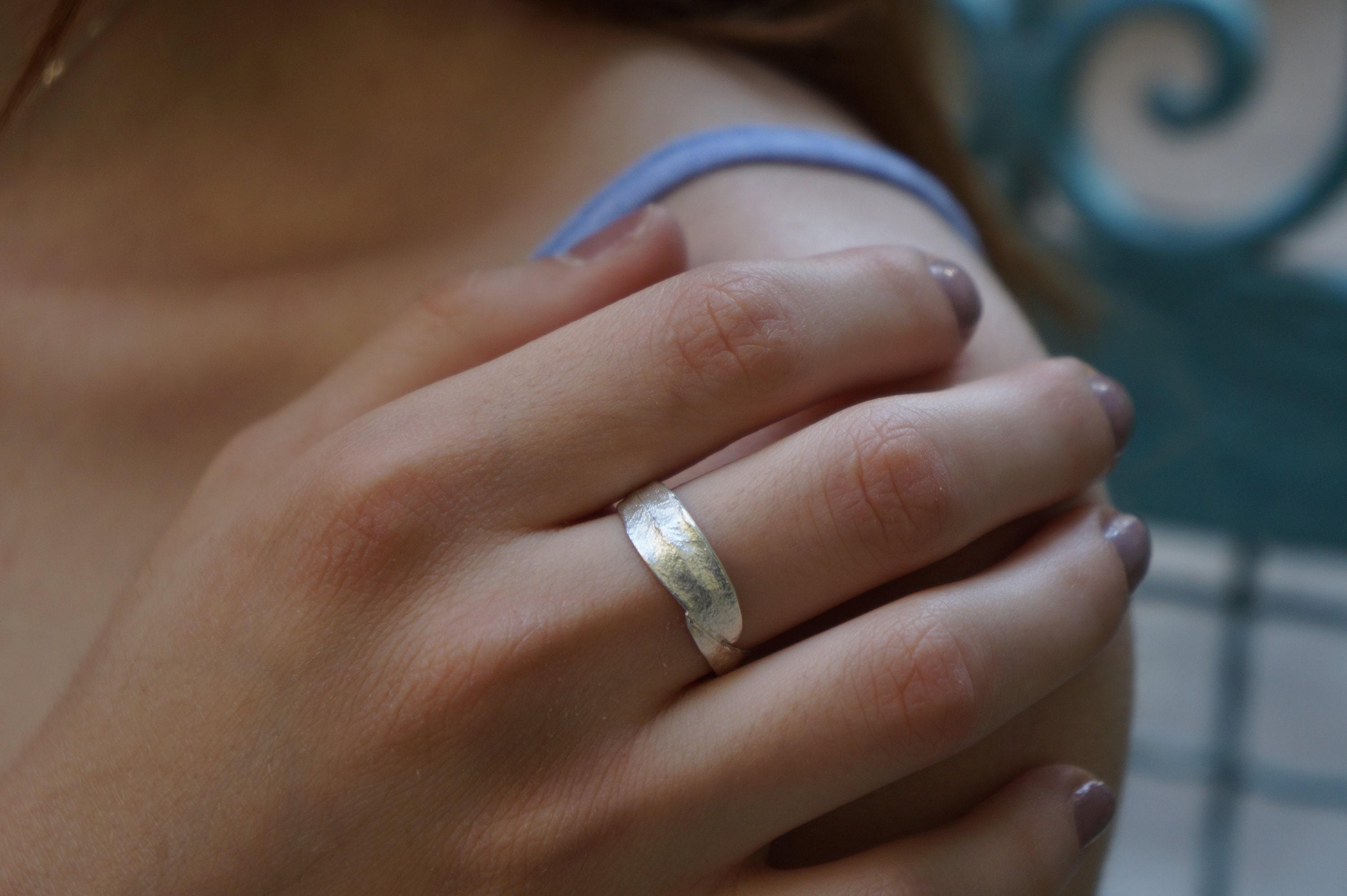 Silver Olive Leaf Ring, Sterling Silver Jewelry, Silver Band, Gift for Her, Birthday Gift for Women, Handmade Jewelry, Boho Fashion