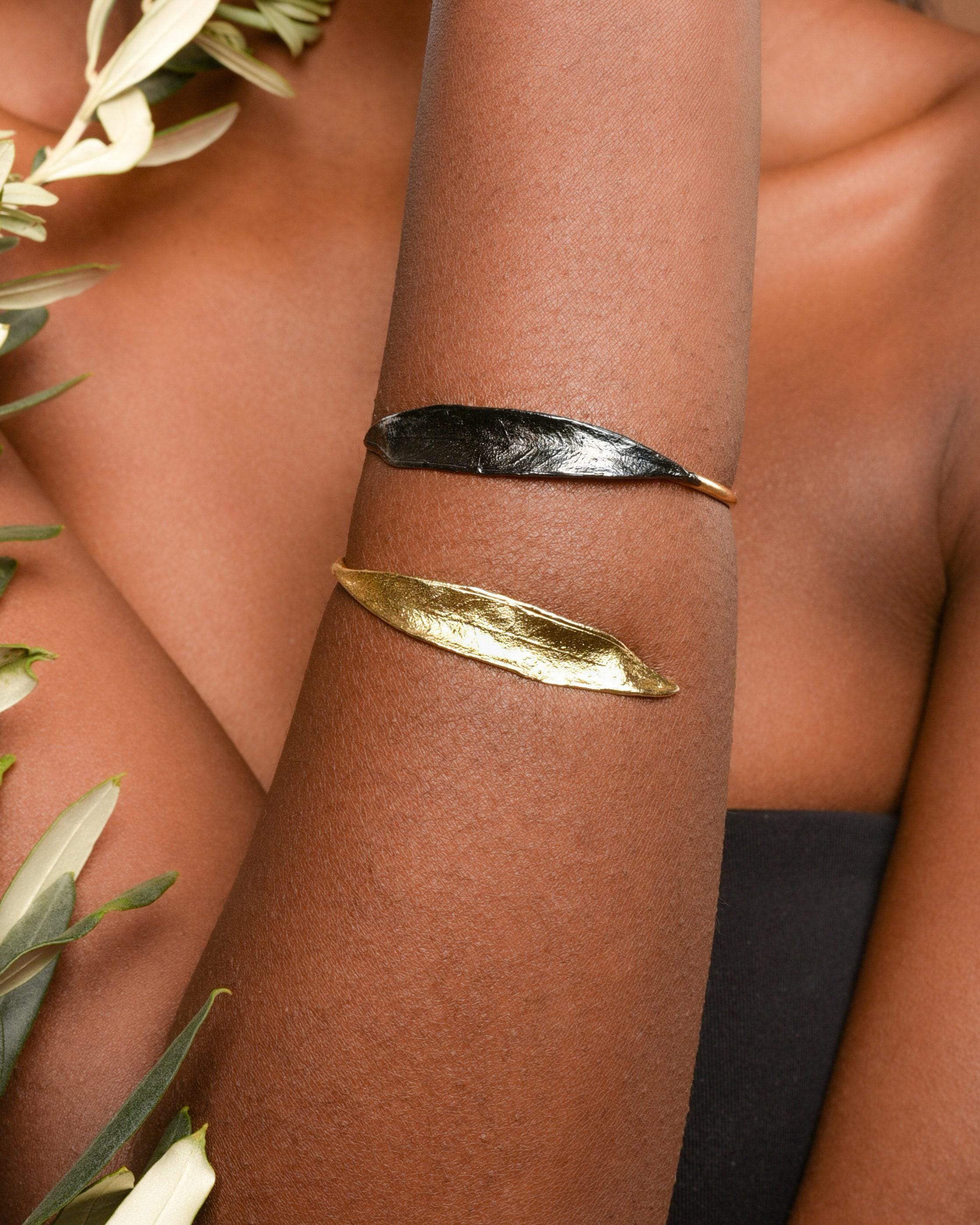 Olive Branch Vegan Bracelet - Adjustable Gold-Plated Brass and Black Rhodium Design