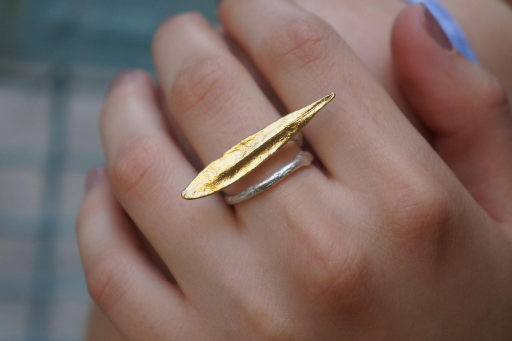 Nature-Inspired Olive Leaf Ring, Adjustable Silver (Rhodium Black)