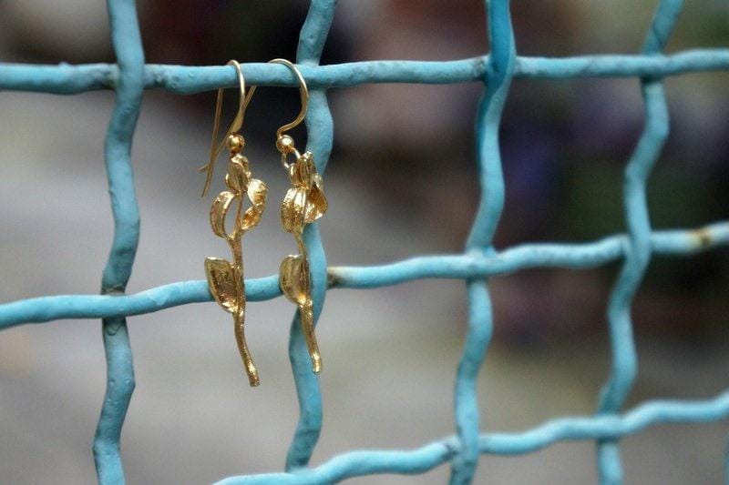Olive Branch Earrings - Gold Black with Real Plant Detail