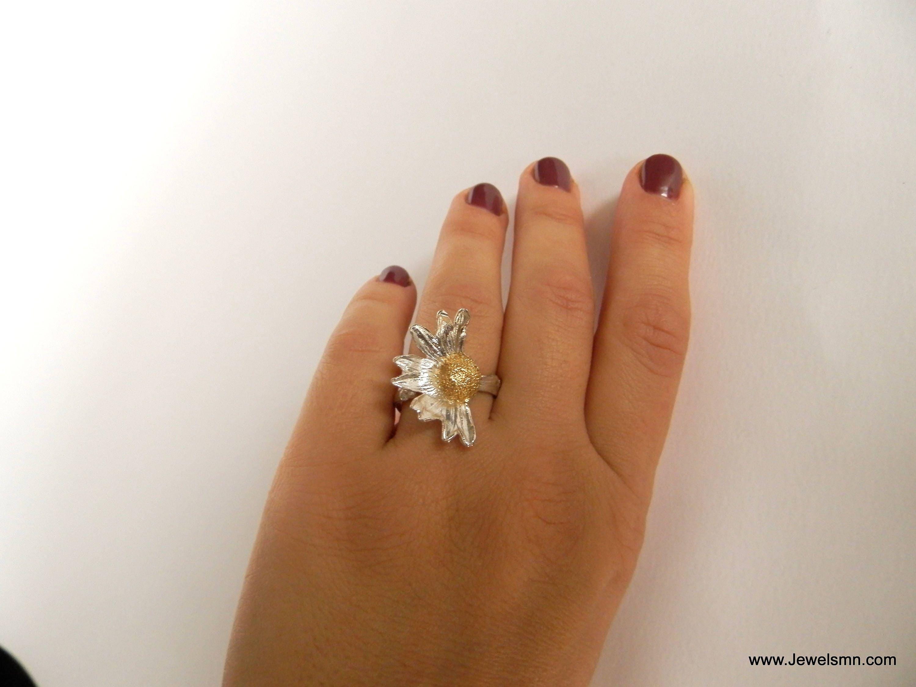 Nature Inspired Daisy Ring, Real Flower, Sterling Silver (Adjustable)
