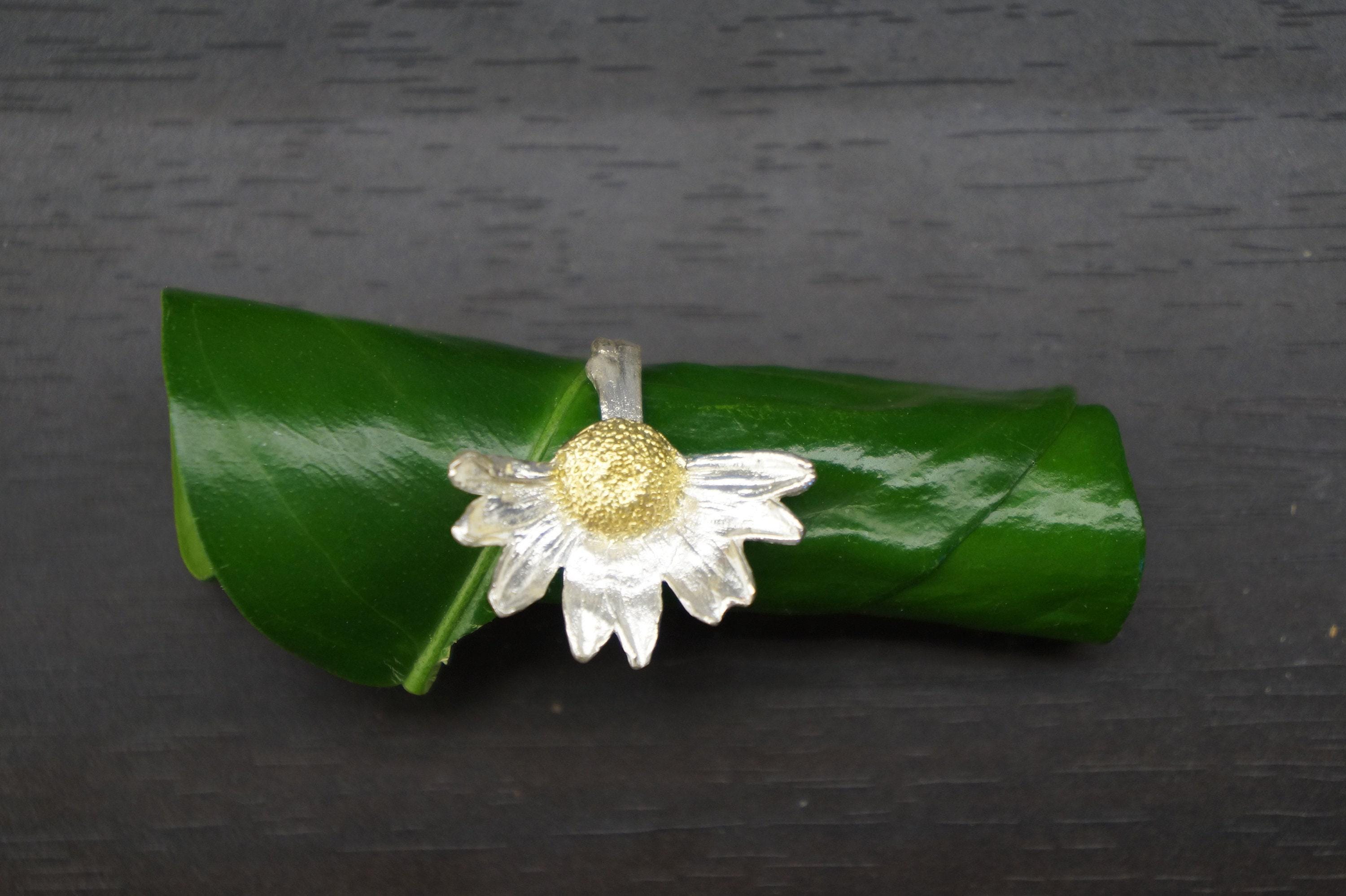 Sterling Silver Daisy Ring - Adjustable Floral Design