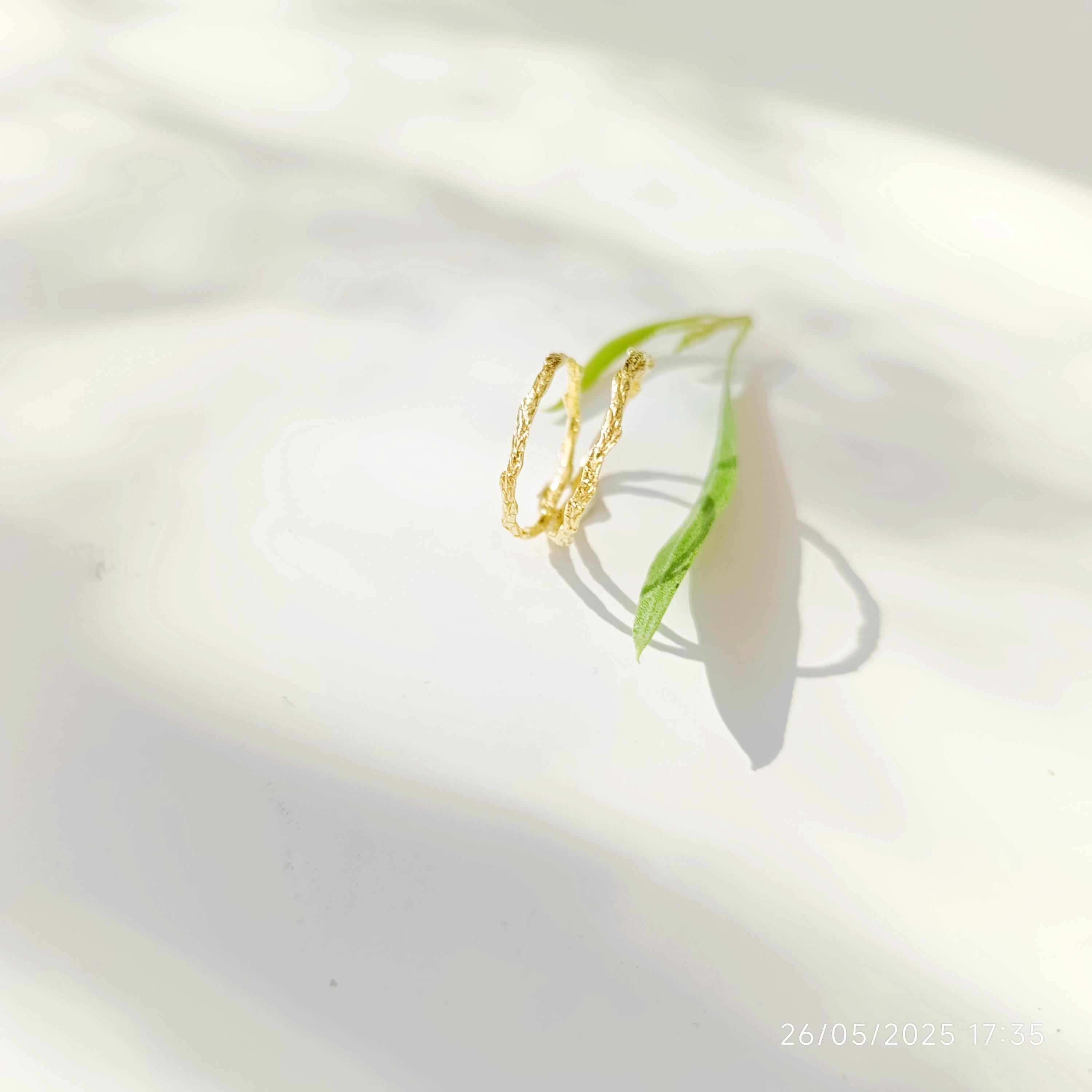 Twig Wedding Ring Set: Delicate Solid Gold - Nature Inspired Design