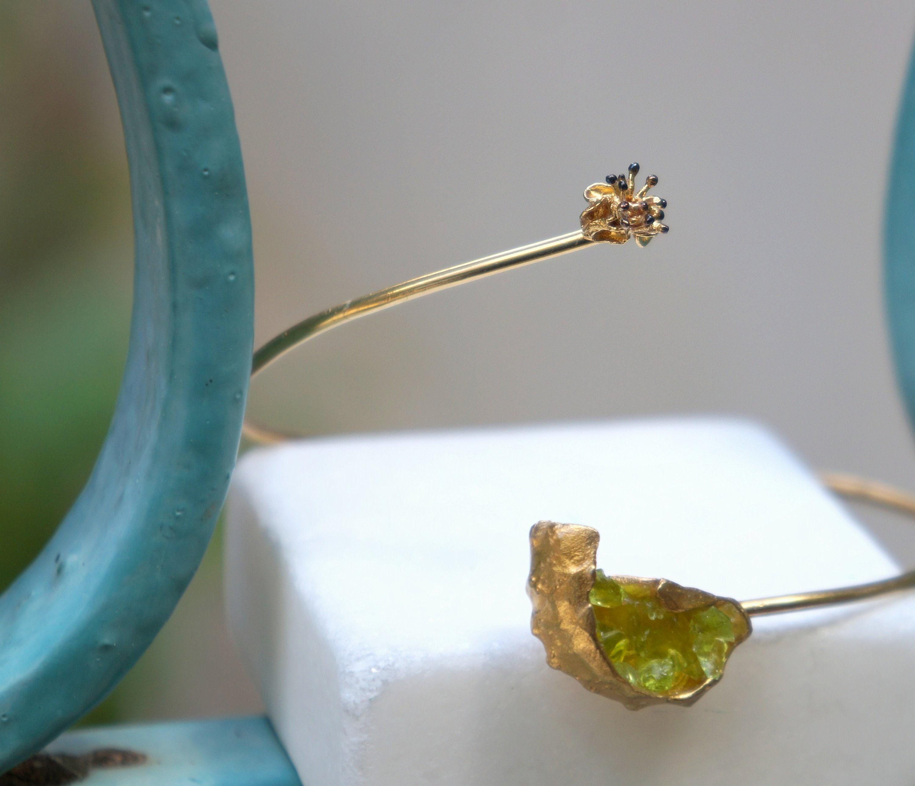 Silver Bangle Bracelet: Sea Shell and Wild Flower - Adjustable Fit