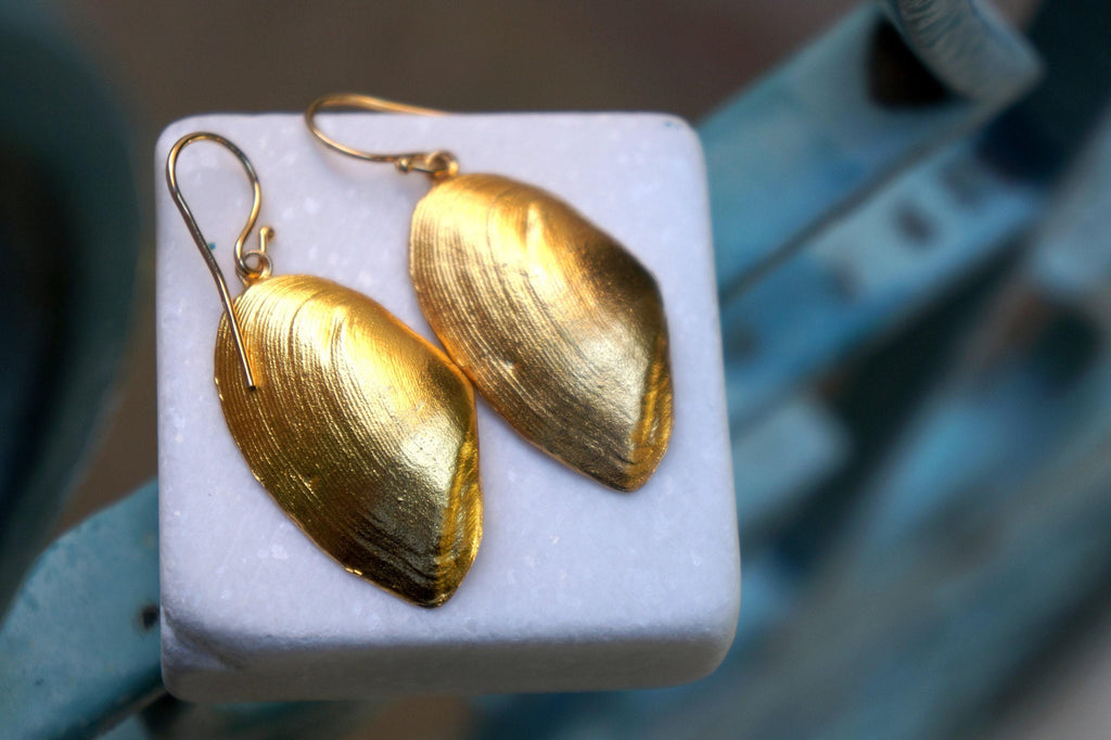 Clam Shell Earrings: Gold Plated Silver - Handmade Nature Jewelry