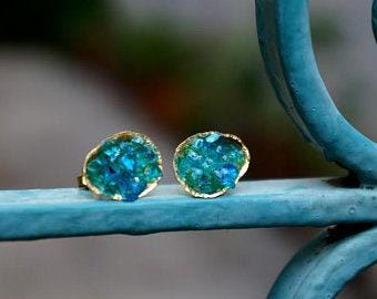 Silver Limpet Shell Ring: Turquoise Blue Accent - Handmade Nature Jewelry