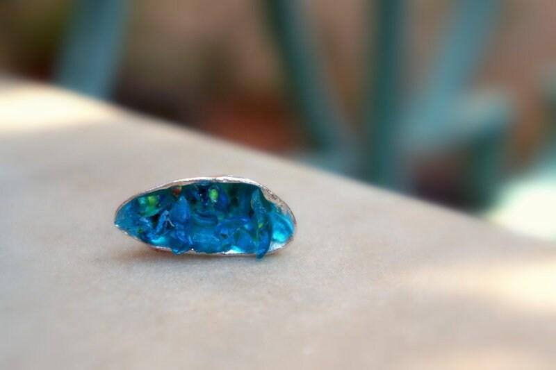 Nature-Inspired Mussel Shell Ring, Sterling Silver, Blue Murano Glass (Sizes 6-9)