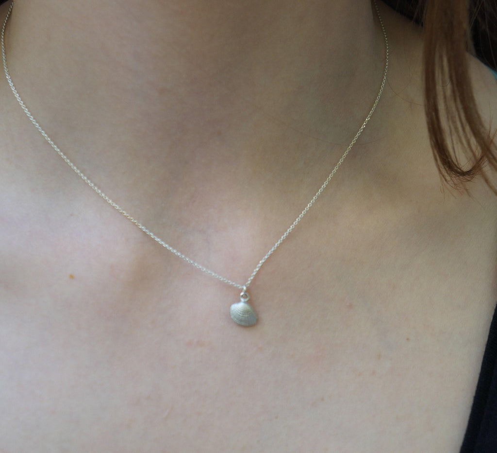Minimalist Tiny Real Sea Shell, chain necklace 14 Gold on sterling silver. Summer Pendant Necklace from Mother Nature Jewelry.