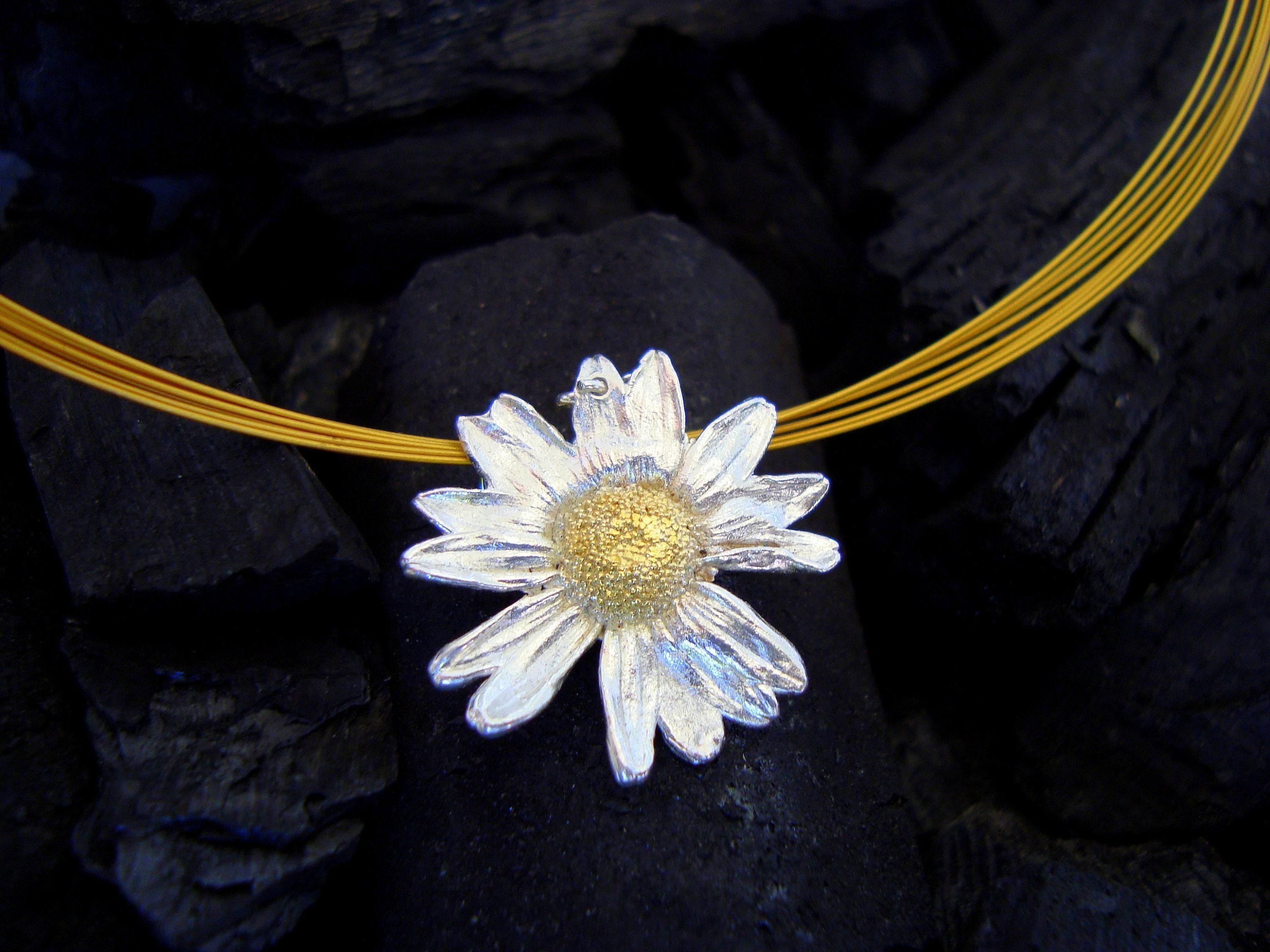 Real Daisy Flower Pendant, Sterling Silver 925 Necklace, Handmade Natural Jewelry Gift, Birthday Gift for Women, Boho Fashion