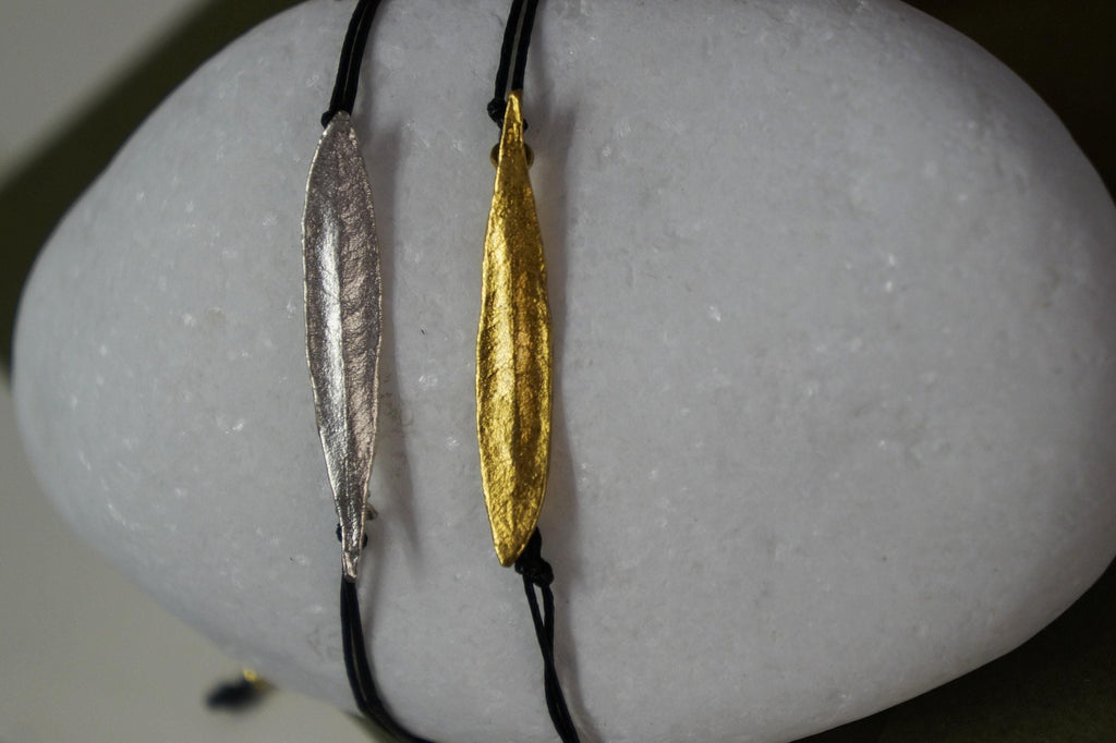 Real Olive Leaf Charm Bracelet, Handmade Nature Jewelry, Organic Minimalist Wristlet, Gift for Protection, Gold or Sterling Silver 925