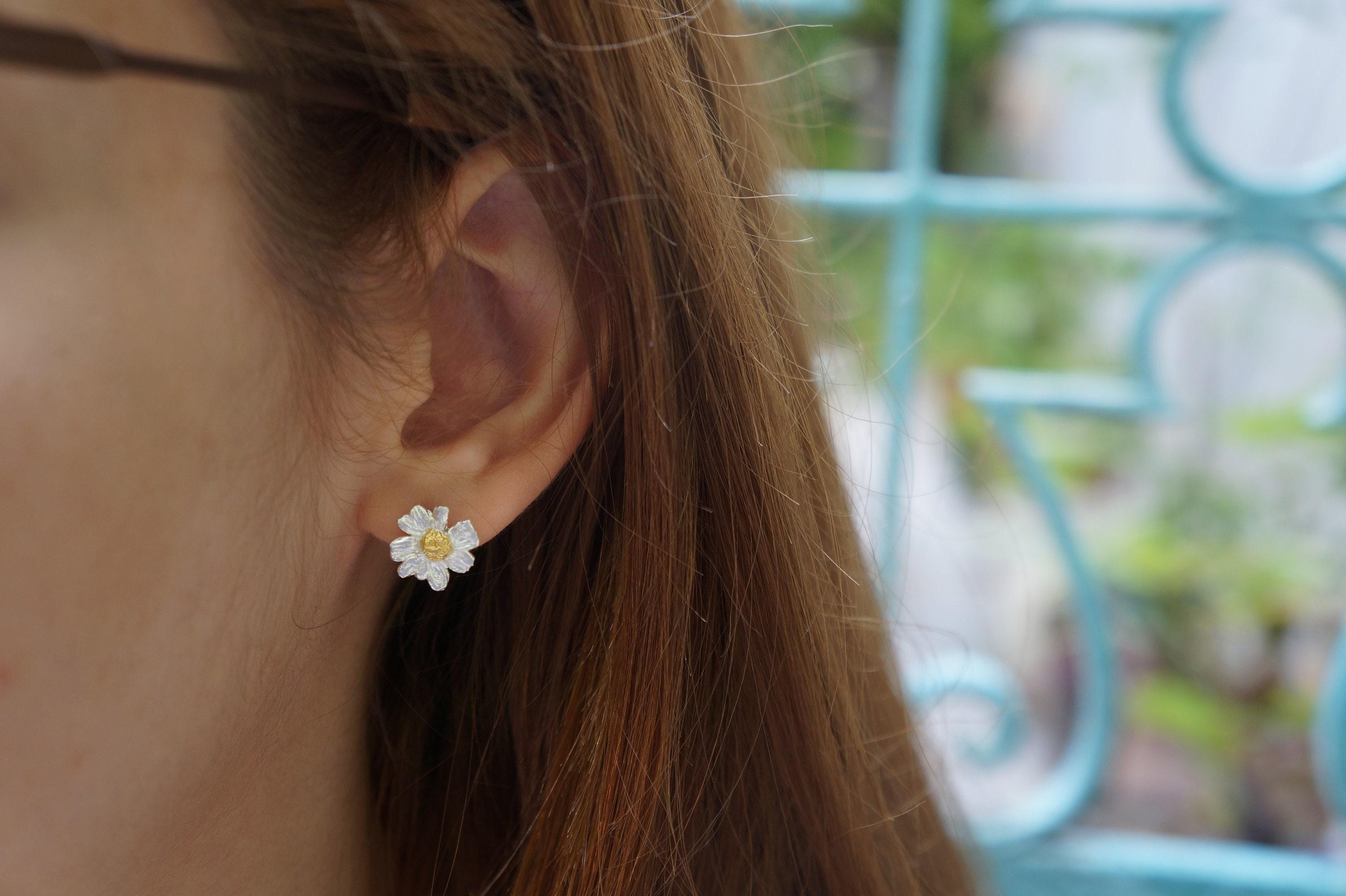 Stud Chamomile Earrings for women, 925 Sterling Silver Jewelry, Real Dainty flower - Symbolizes healing, patience, and attracting wealth