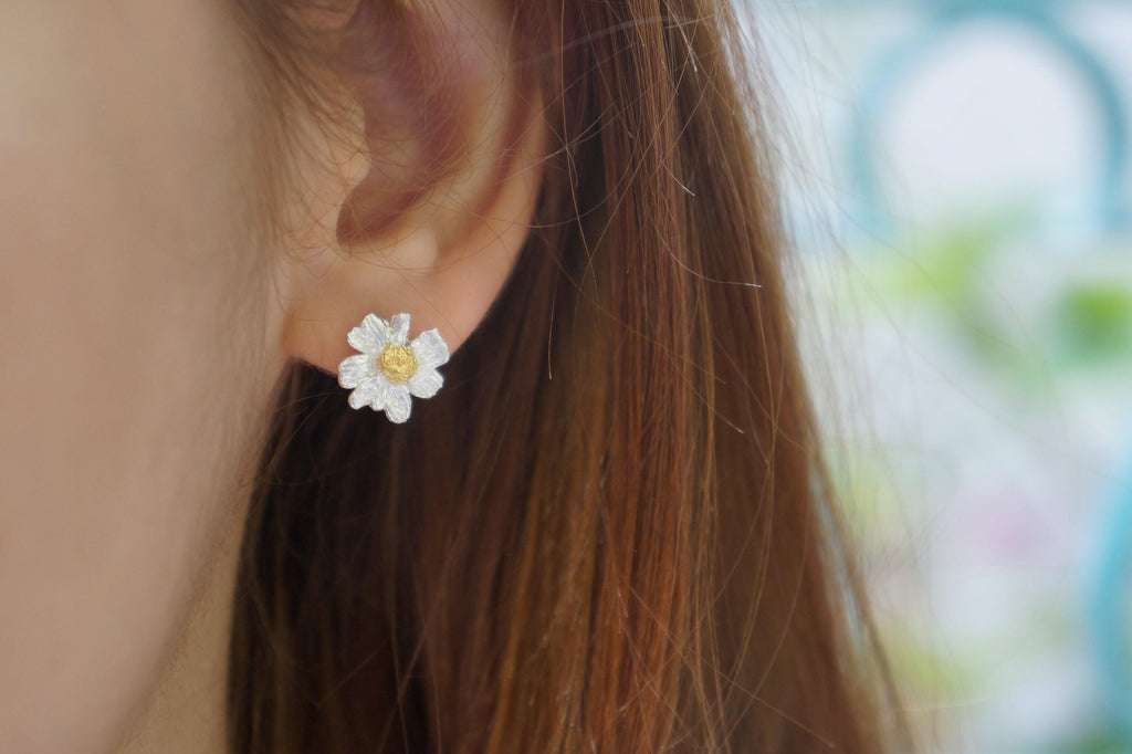 Stud Chamomile Earrings for women, 925 Sterling Silver Jewelry, Real Dainty flower - Symbolizes healing, patience, and attracting wealth