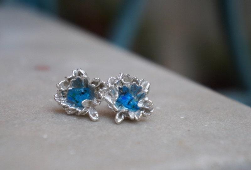 Sterling Silver 925, Venetian Raw Murano Sky Blue Εarrings - Daisy is a symbol tenacity, Patience and Life Force.