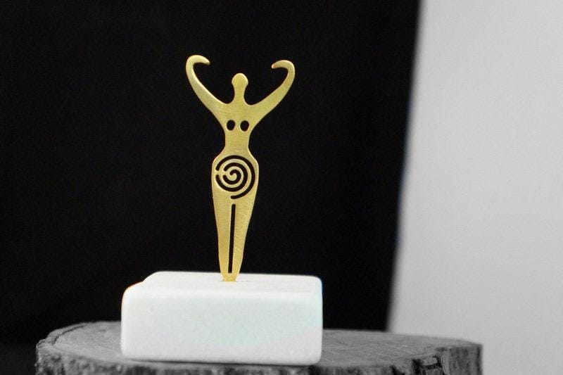 Fertility Goddess Statue: Gold Bronze and White Marble Sculpture