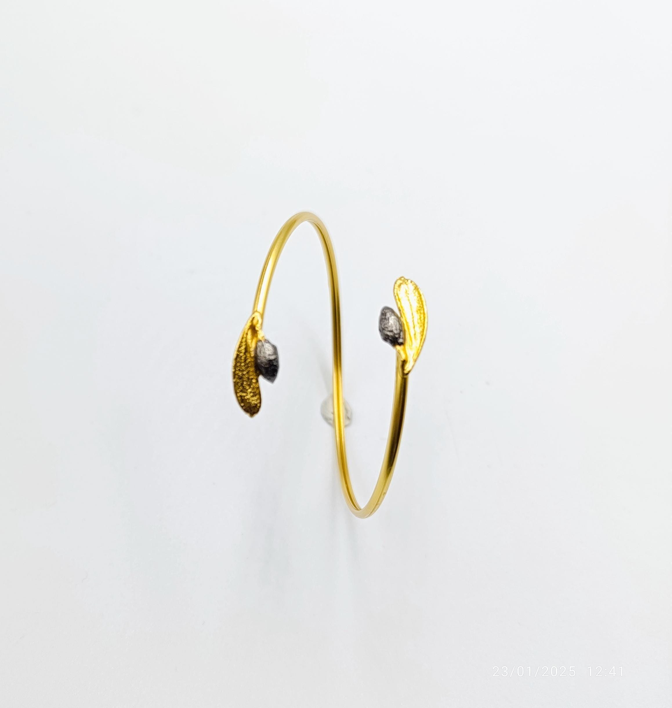 Minimal Unique Olive Bracelet for Women. Recycled Sterling Silver 925 Jewelry by Real plants-Mother Nature Jewellery
