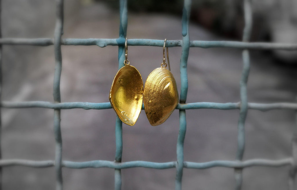Real Clam Shell Earrings, 14K Gold Plated Brass Jewelry, Handmade Statement Jewelry Gift, Boho Birthday Gift for Women, Nature Inspired
