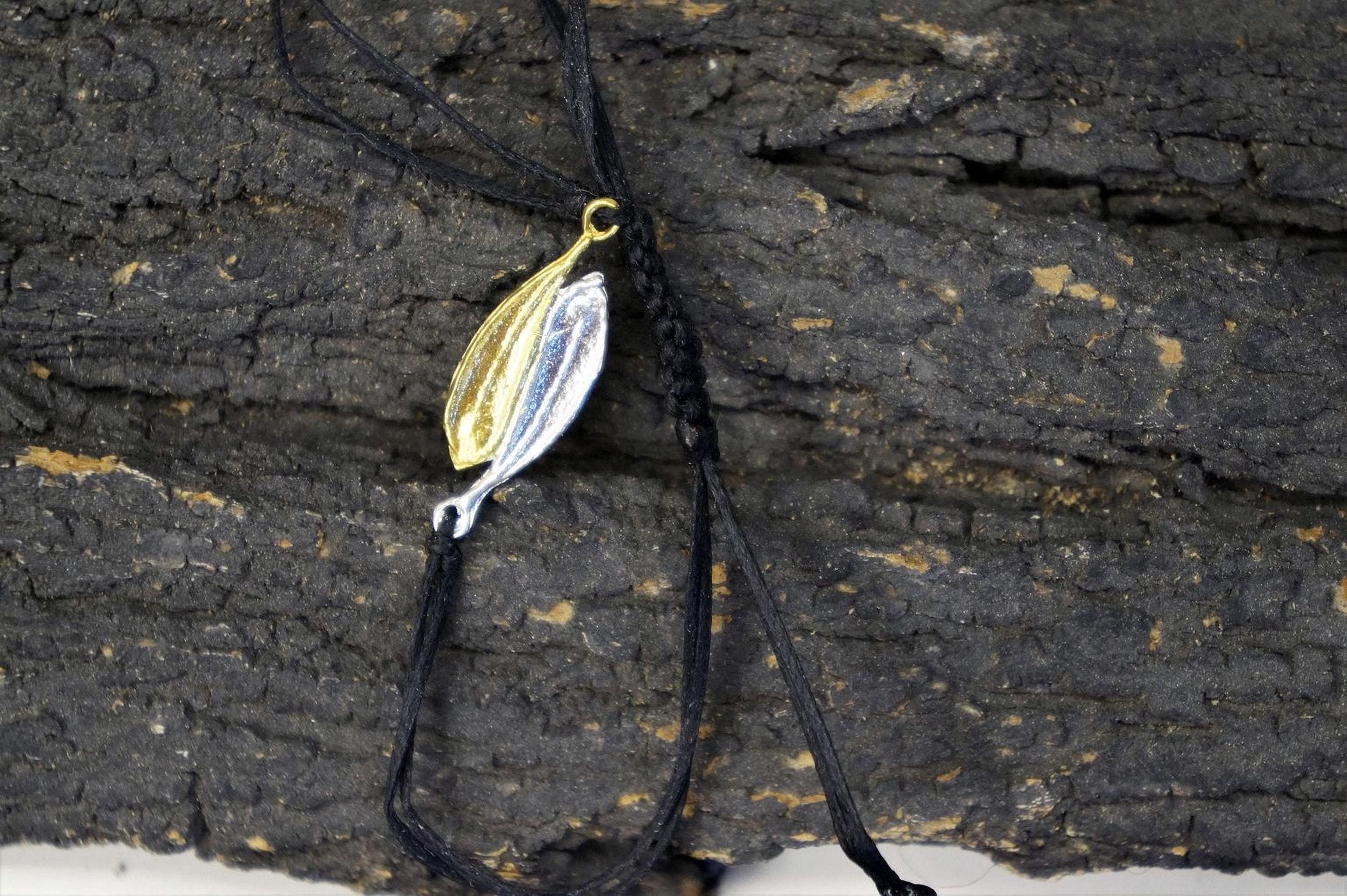 Two tones Sterling silver 925 Adjustable Woven & Braided Bracelet, made from Two real Olive leaves. Makes Yin-Yang