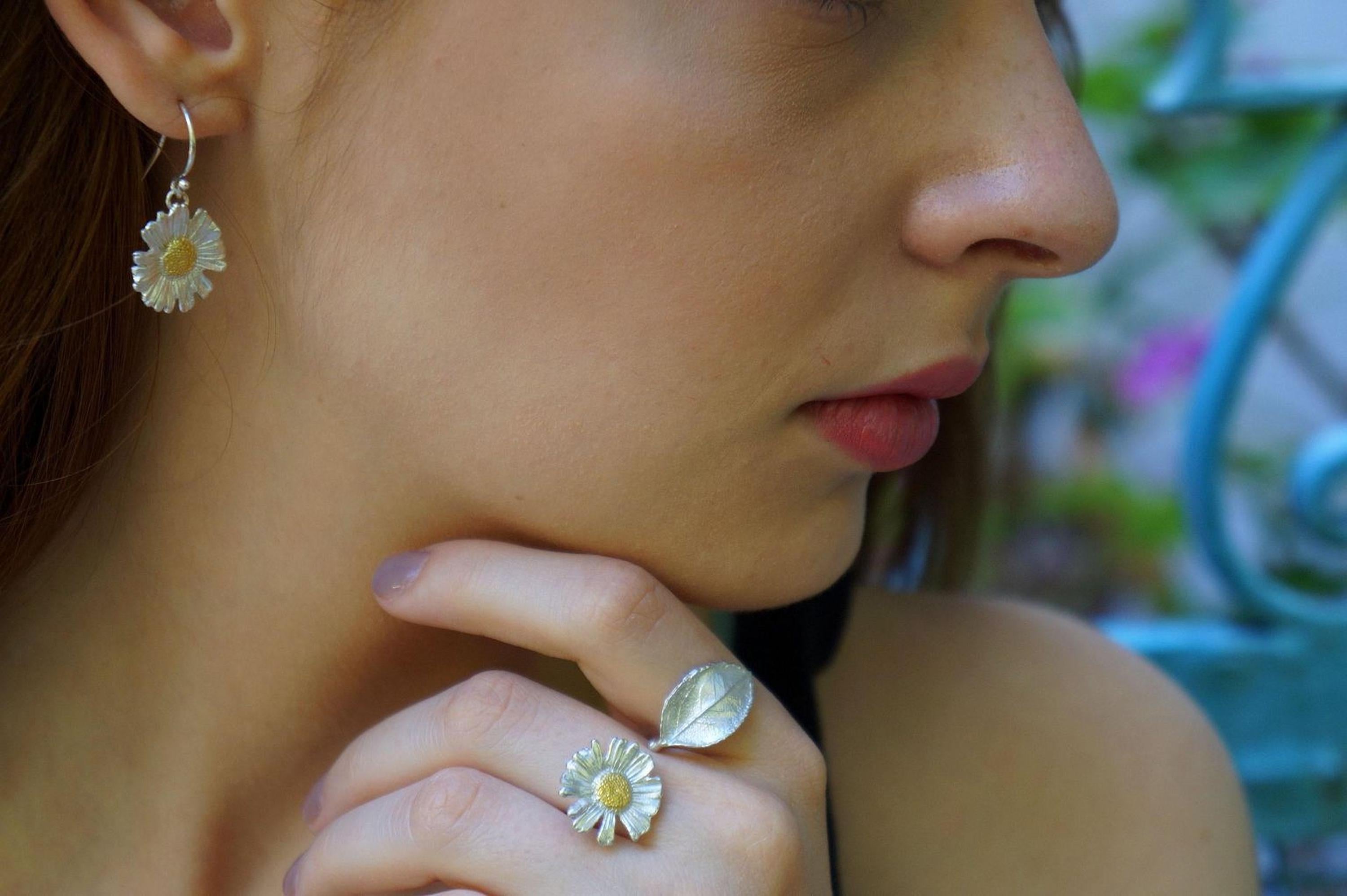 Daisy and Rose Flower Ring, Handmade Minimalist Jewelry, Botanical Tree Band, Gift for Luck & Success, Eco Sustainable Sterling Silver 925