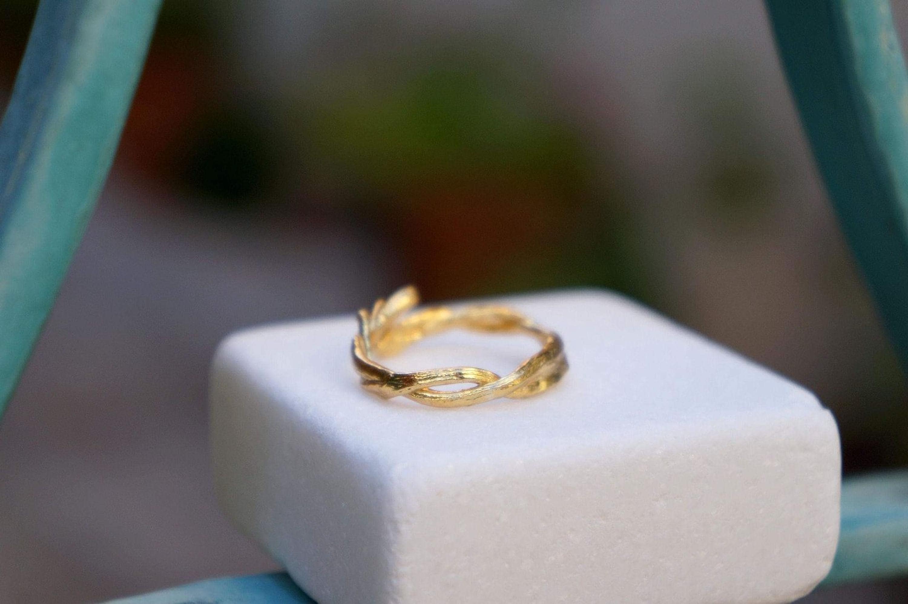 Solid Gold Olive Twig Ring, Handmade Minimalist Jewelry, Dainty Tree Band, Nature's Gift for Victory & Health, Eco Sustainable, Real Gold