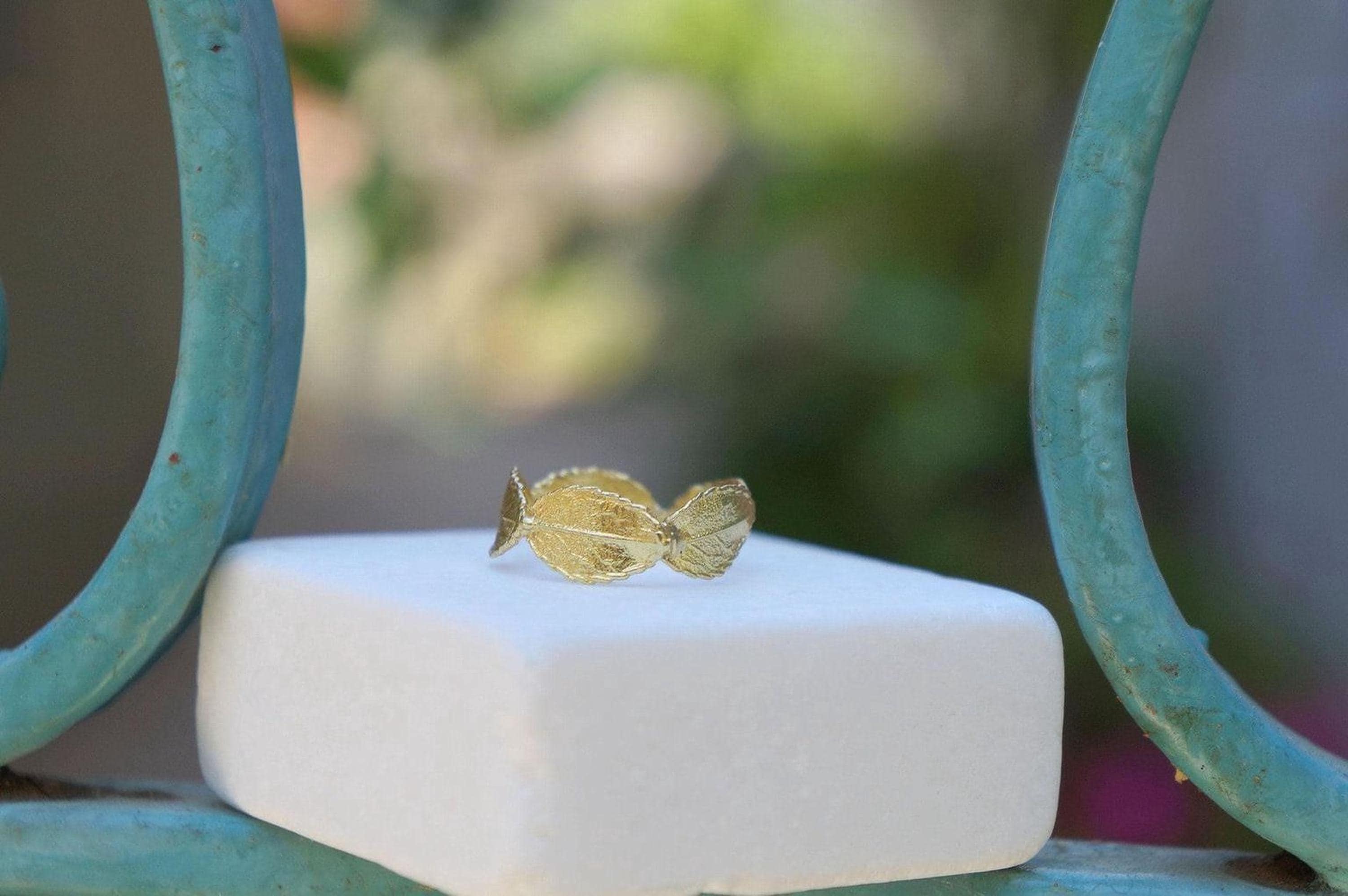 Solid Gold Rose Ring, Handmade nature Jewelry, Organic Leaf Band, Gift for Passion & Longevity, Sustainable Real Gold (9K, 14K, 18K)
