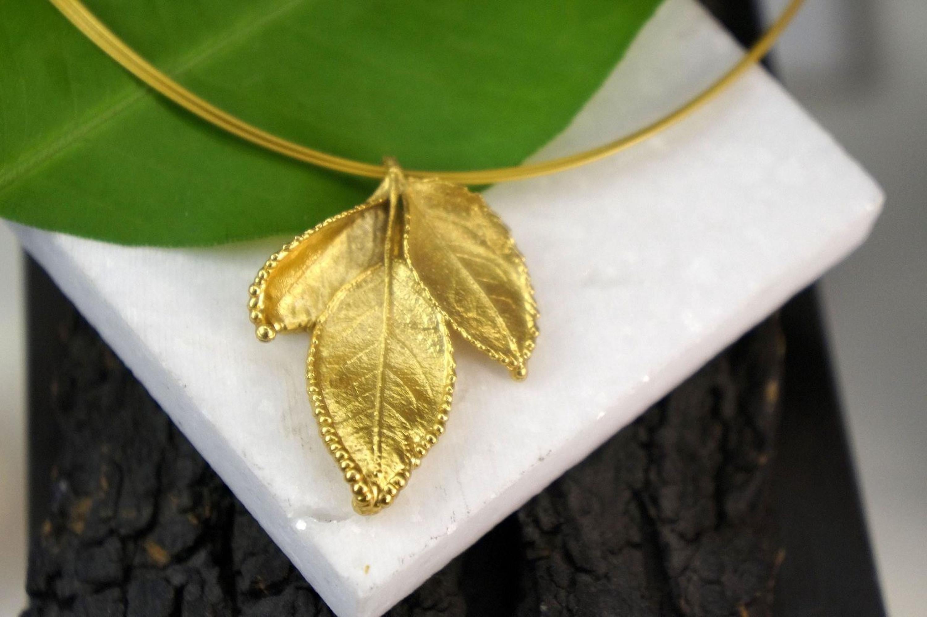 Real Rose Leaves Necklace, 14K Gold Plated Brass Pendant, Handmade Minimalist Jewelry Gift, Birthday Gift for Women, Nature Inspired