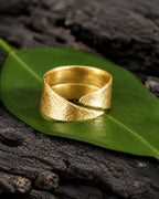 Real Olive Leaf Ring, Handmade Nature Jewelry, Organic Gold Band, Gift for Luck & Success, Eco Sustainable Brass