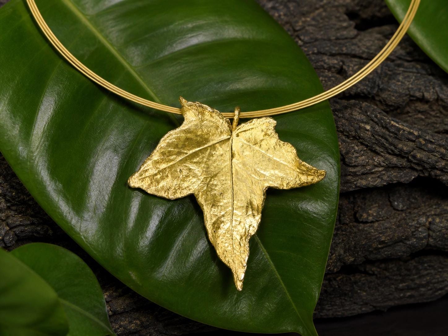 Gold Ivy Leaf Necklace, Handmade Nature Jewelry, Organic Forest Pendant, Gift for Protection & Vitality, Eco Sustainable Sterling Silver 925