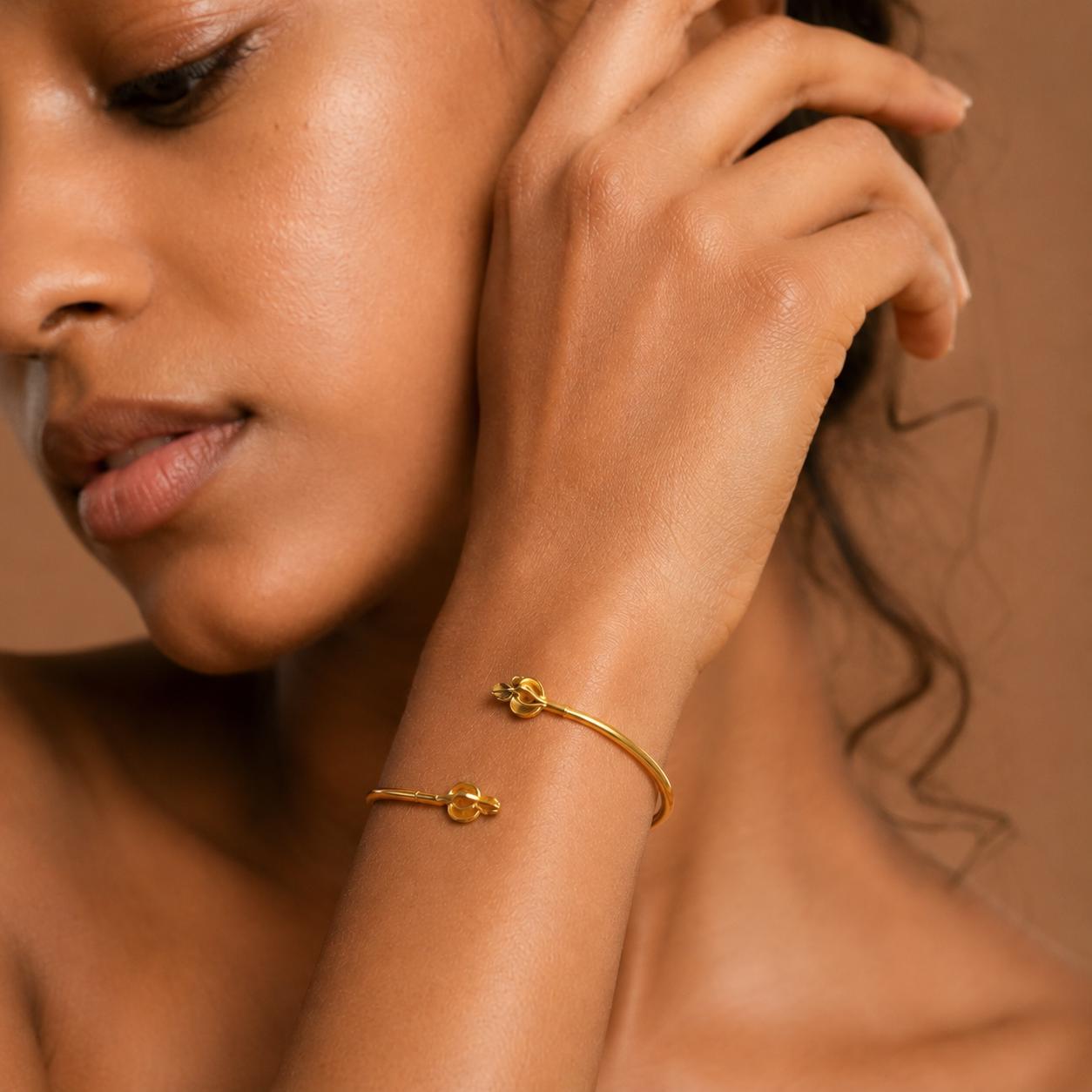 Real Olive Leaf Bracelet, Handmade Minimalist Jewelry, Organic Tree Cuff, Gift for Immortality & Luck, Gold or Sterling Silver 925