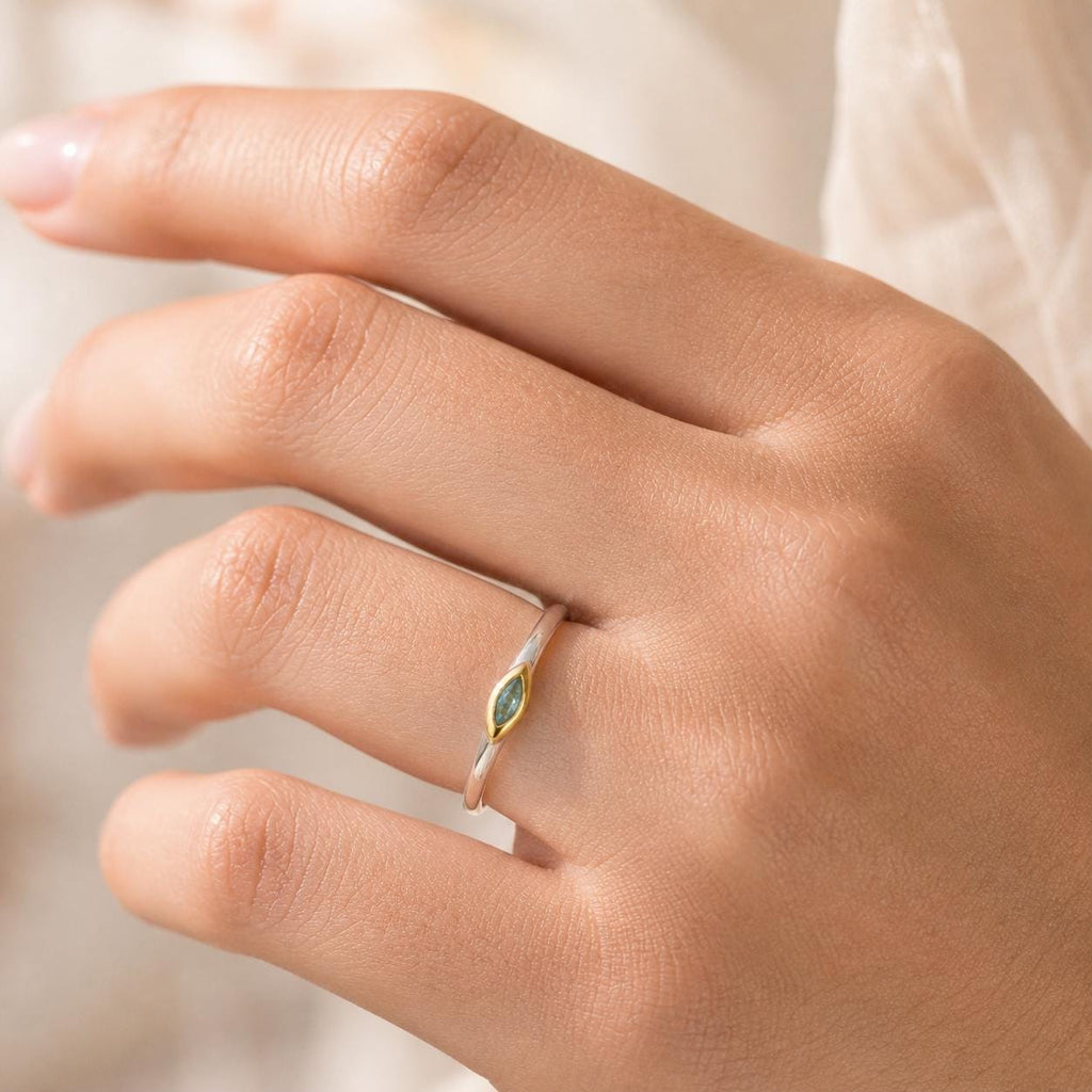 Minimalist Ring with Green Gemstone, Handmade Dainty Jewelry, Sterling Silver 925 Band for Everyday Wear, Nature-Inspired Gift for Women