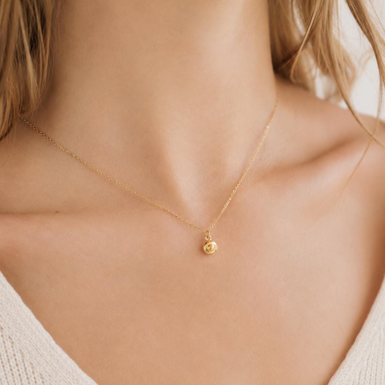 Real Sea Shell Silver Necklace, Handmade Minimalist Jewelry, Dainty Beach Pendant, Gift for Wisdom & Resilience, Sterling Silver 925